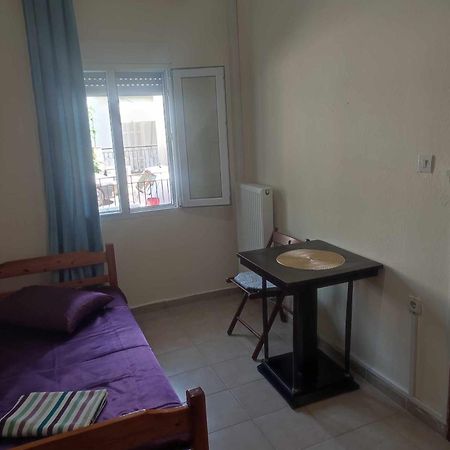 Beautiful Apartment Anais Near The Sea أغيا ترياس المظهر الخارجي الصورة